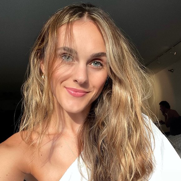 Meet your Posher, Devin - Picture 1 of 1